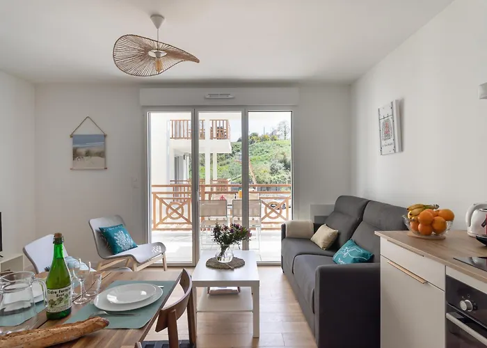 Les Pins 101 - Appt 400M De La Plage